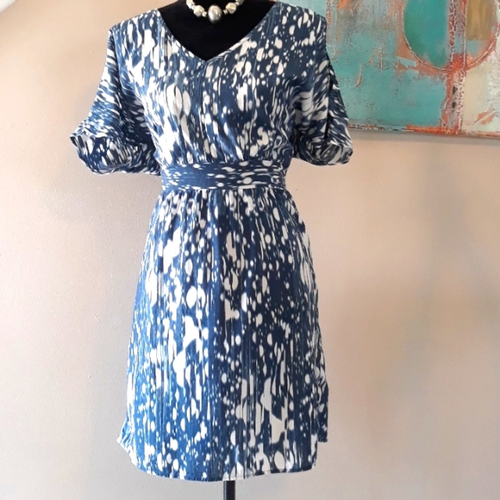 DKNY Jeans/ Blue / White/ Print/ Dress / Summer Dress/ Size M - Picture 5 of 12